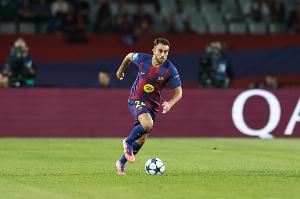 阿斯报：埃里克·加西亚鼻骨骨折未愈，预计戴面具最多再踢3场